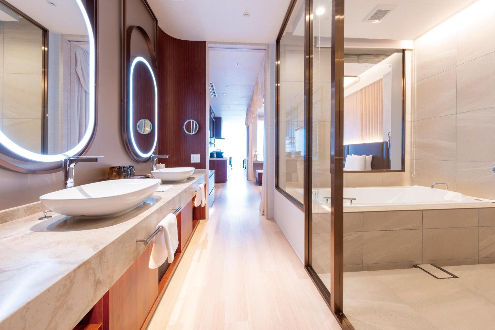 Hotel Springs Makuhari Premier Csiba Kültér fotó