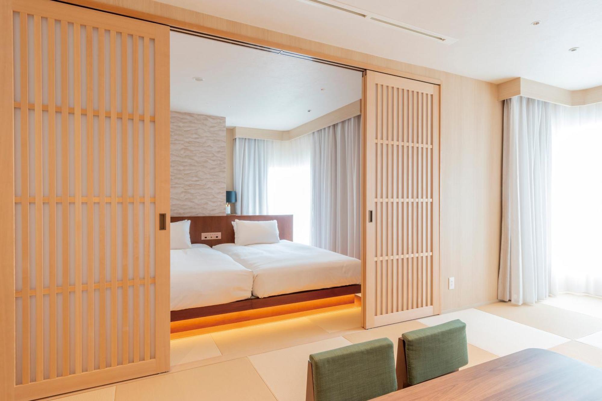 Hotel Springs Makuhari Premier Csiba Kültér fotó